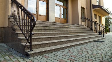 Čistenie exteriérových schodov | Stavby Šimunek